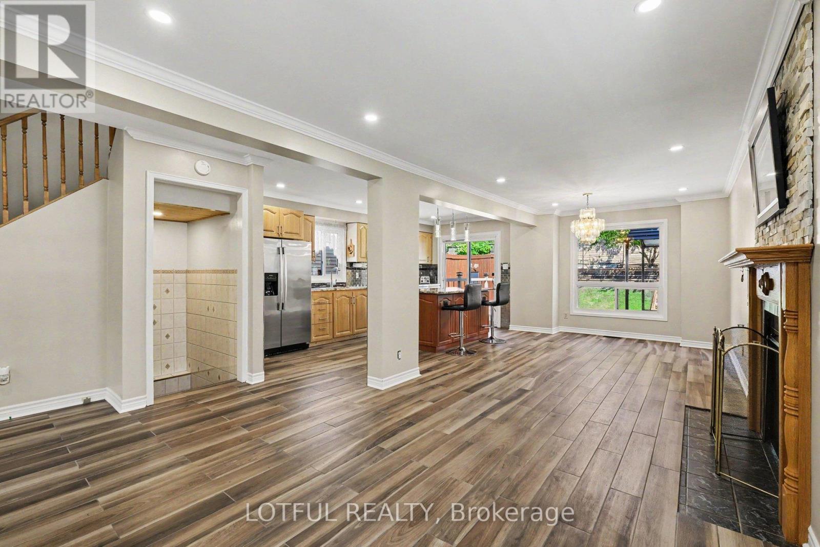 52 Fair Oaks Crescent, Ottawa, Ontario  K2G 4W5 - Photo 7 - X13515182