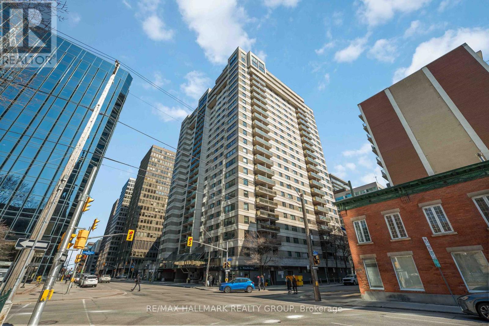 1602 - 199 Kent Street, Ottawa, Ontario  K2P 2K8 - Photo 1 - X13515524