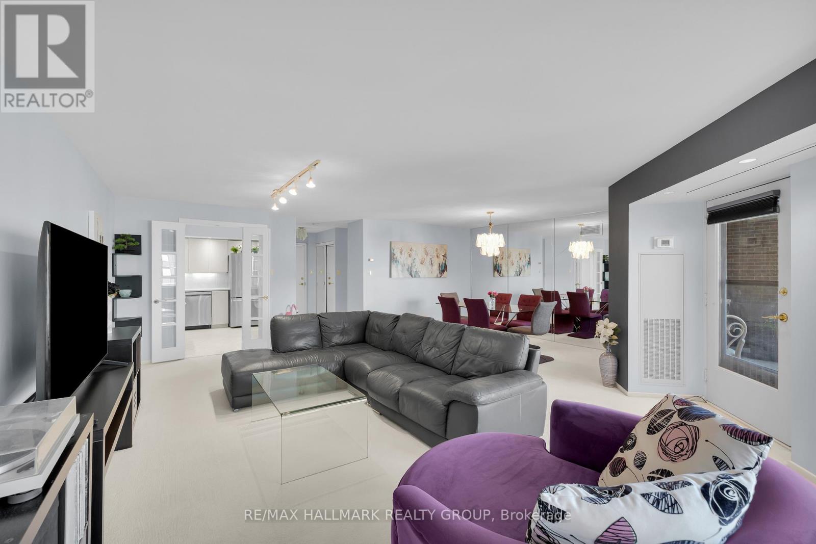 810 - 151 Bay Street, Ottawa, Ontario  K1R 7T2 - Photo 19 - X13515626