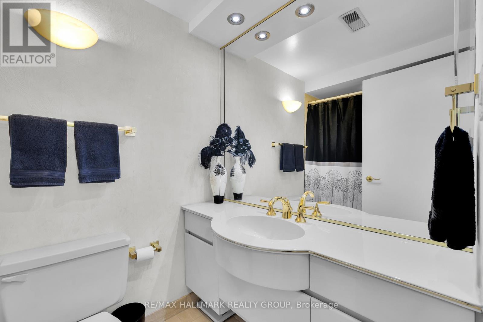810 - 151 Bay Street, Ottawa, Ontario  K1R 7T2 - Photo 28 - X13515626