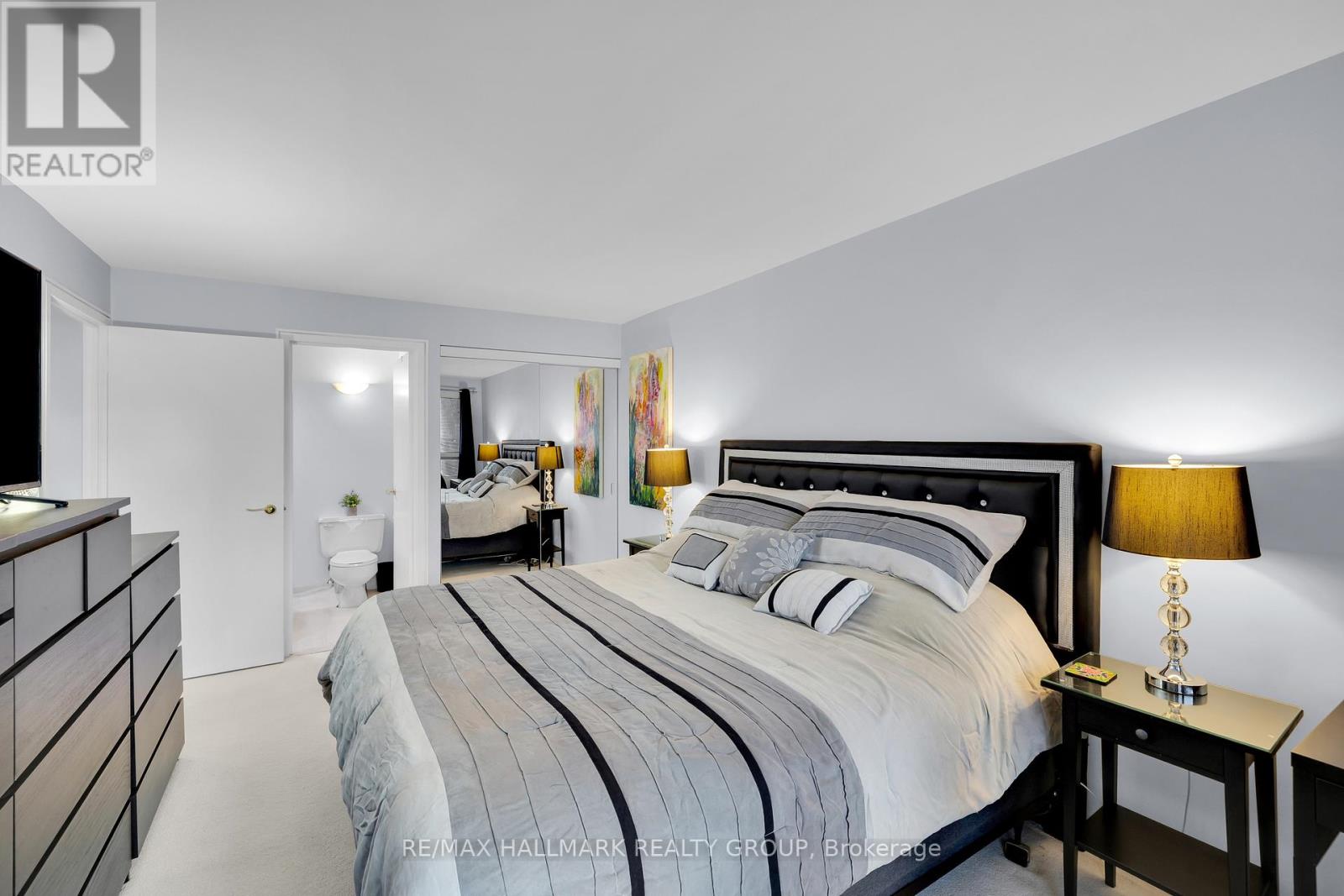 810 - 151 Bay Street, Ottawa, Ontario  K1R 7T2 - Photo 32 - X13515626