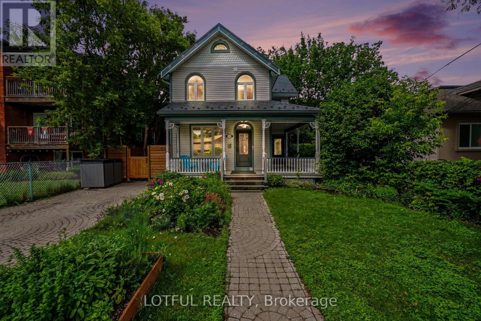 1 - 518 Hilson Avenue, Ottawa, Ontario  K1Z 6C8 - Photo 1 - X13515806