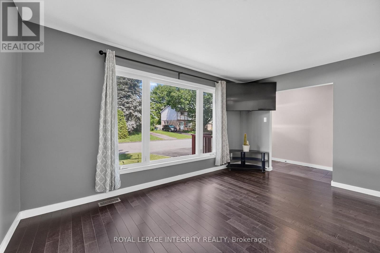 127 Morton Drive, Ottawa, Ontario  K2L 1X2 - Photo 9 - X13515938