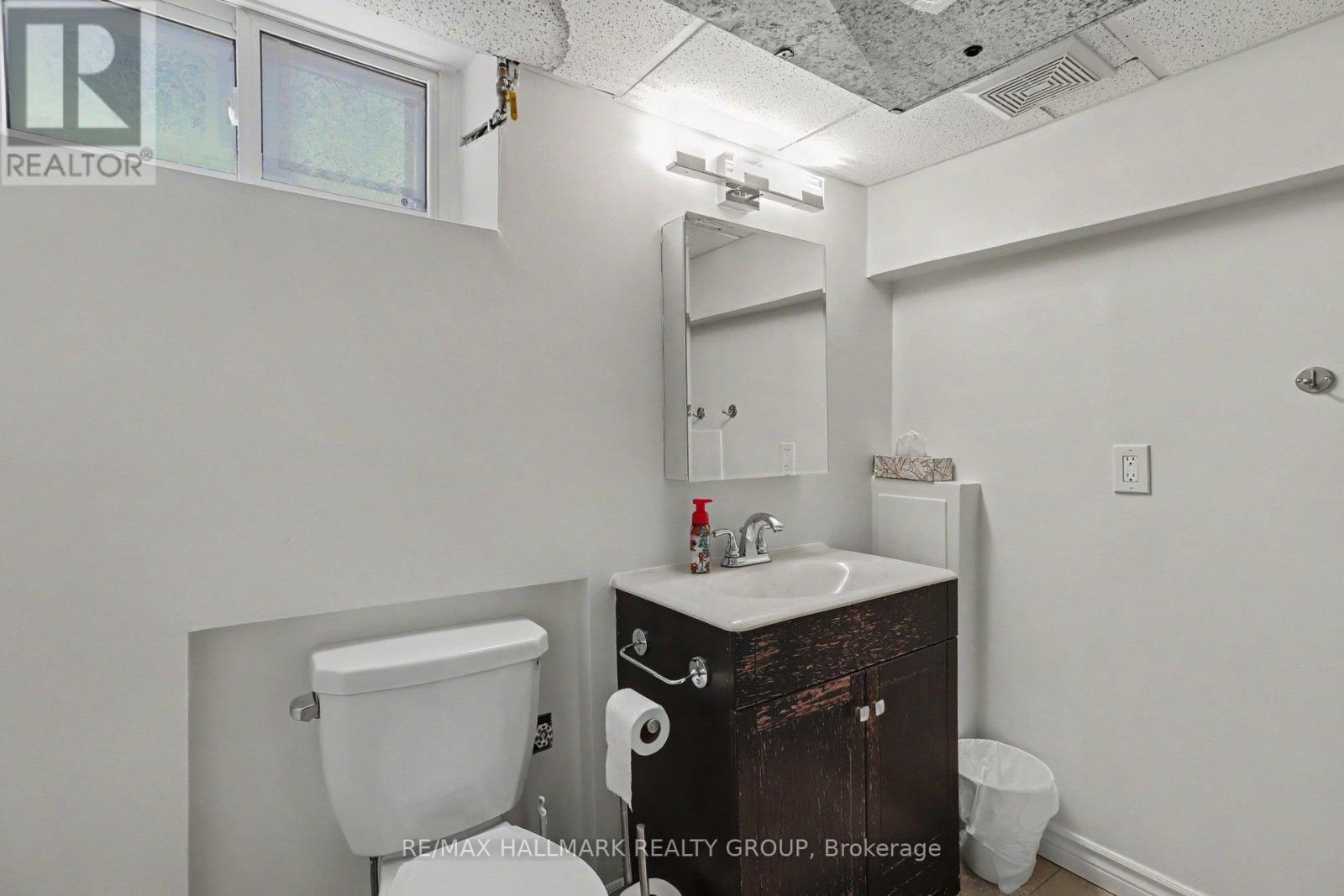 99 Dagmar Avenue, Ottawa, Ontario  K1L 5T3 - Photo 25 - X13515970