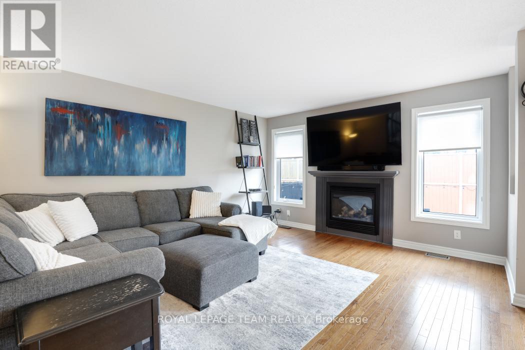 406 Pillett Street, Ottawa, Ontario  K2J 5S3 - Photo 9 - X13515980