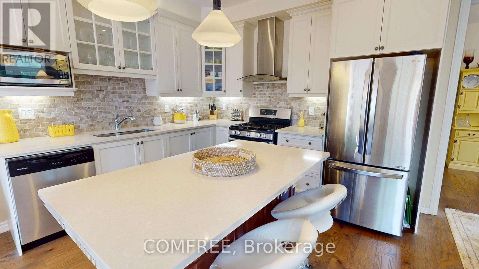 16 Ridgegate Crescent, Halton Hills, Ontario  L7G 0L1 - Photo 10 - W13516210