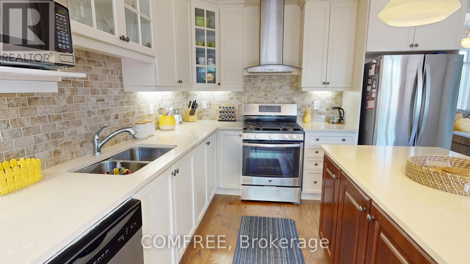 16 Ridgegate Crescent, Halton Hills, Ontario  L7G 0L1 - Photo 11 - W13516210