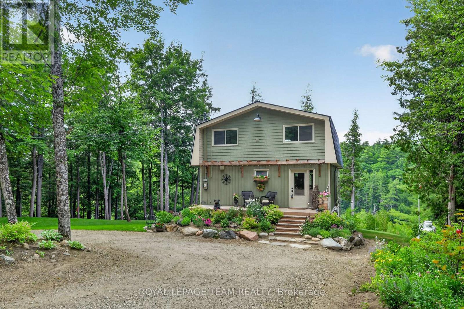102 A Mcvicar Lane, Mcnab/braeside, Ontario  K0A 3L0 - Photo 1 - X13516262