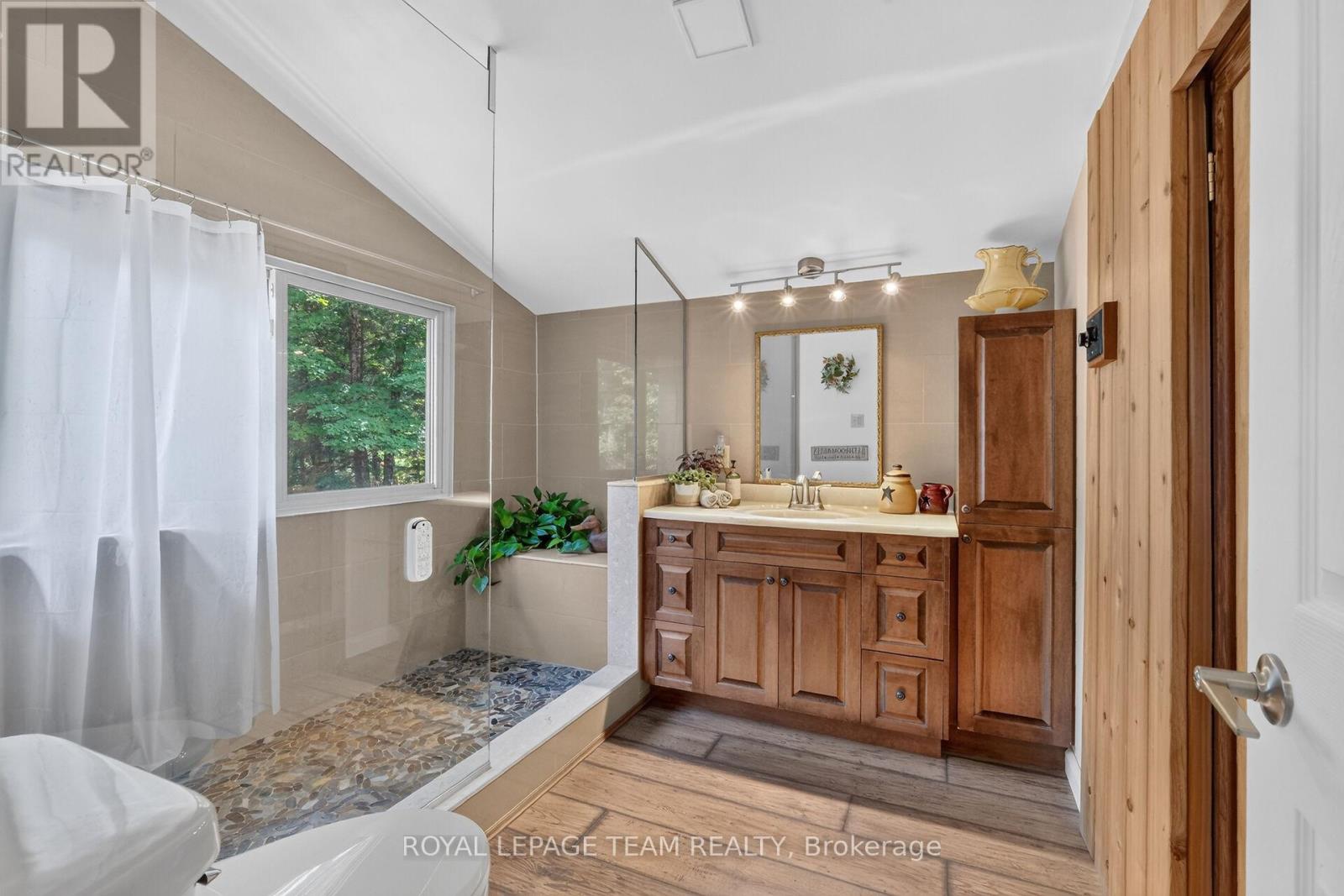 102 A Mcvicar Lane, Mcnab/braeside, Ontario  K0A 3L0 - Photo 22 - X13516262