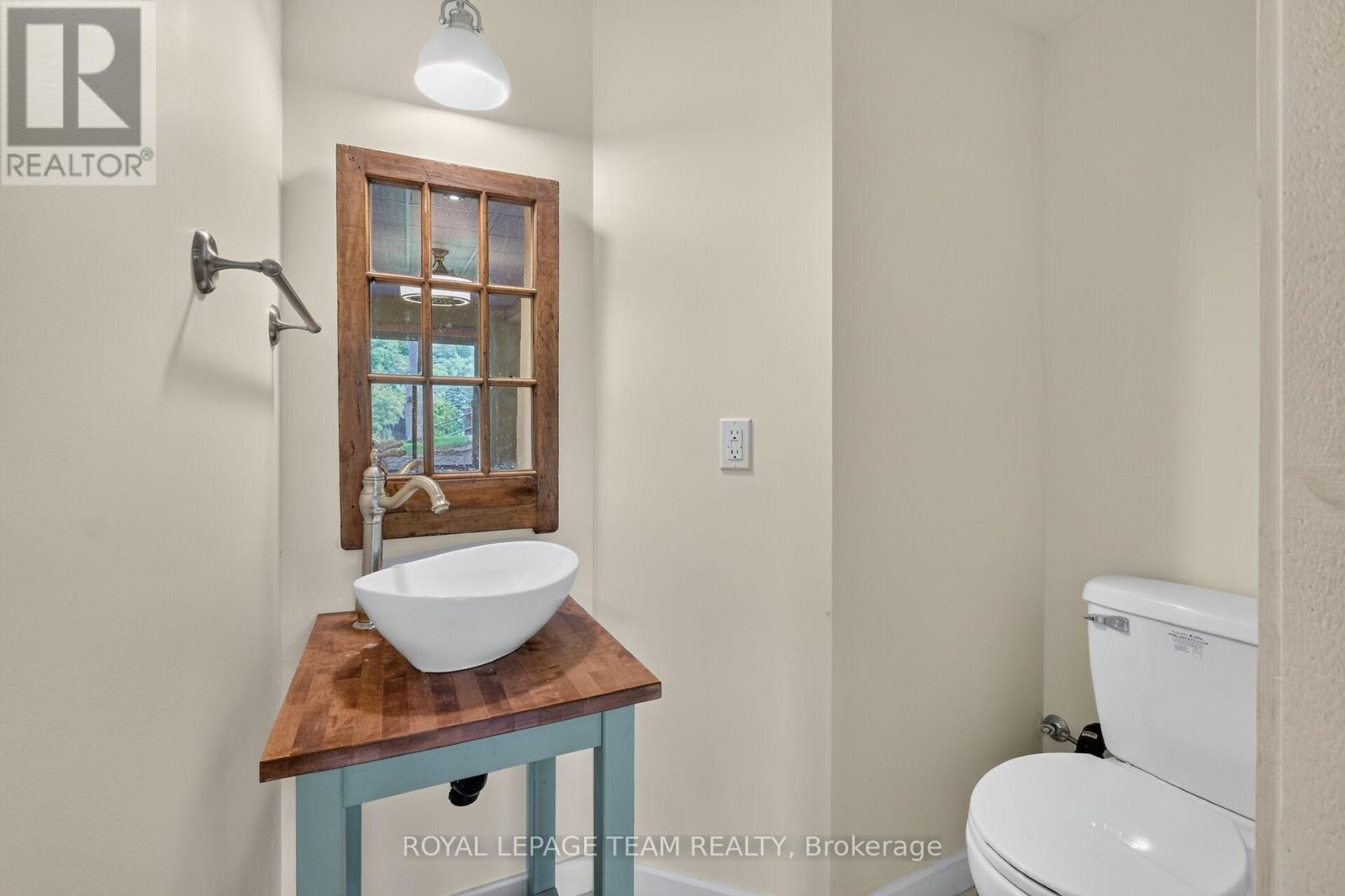 102 A & B Mcvicar Lane, Mcnab/braeside, Ontario  K0A 3L0 - Photo 29 - X13516264