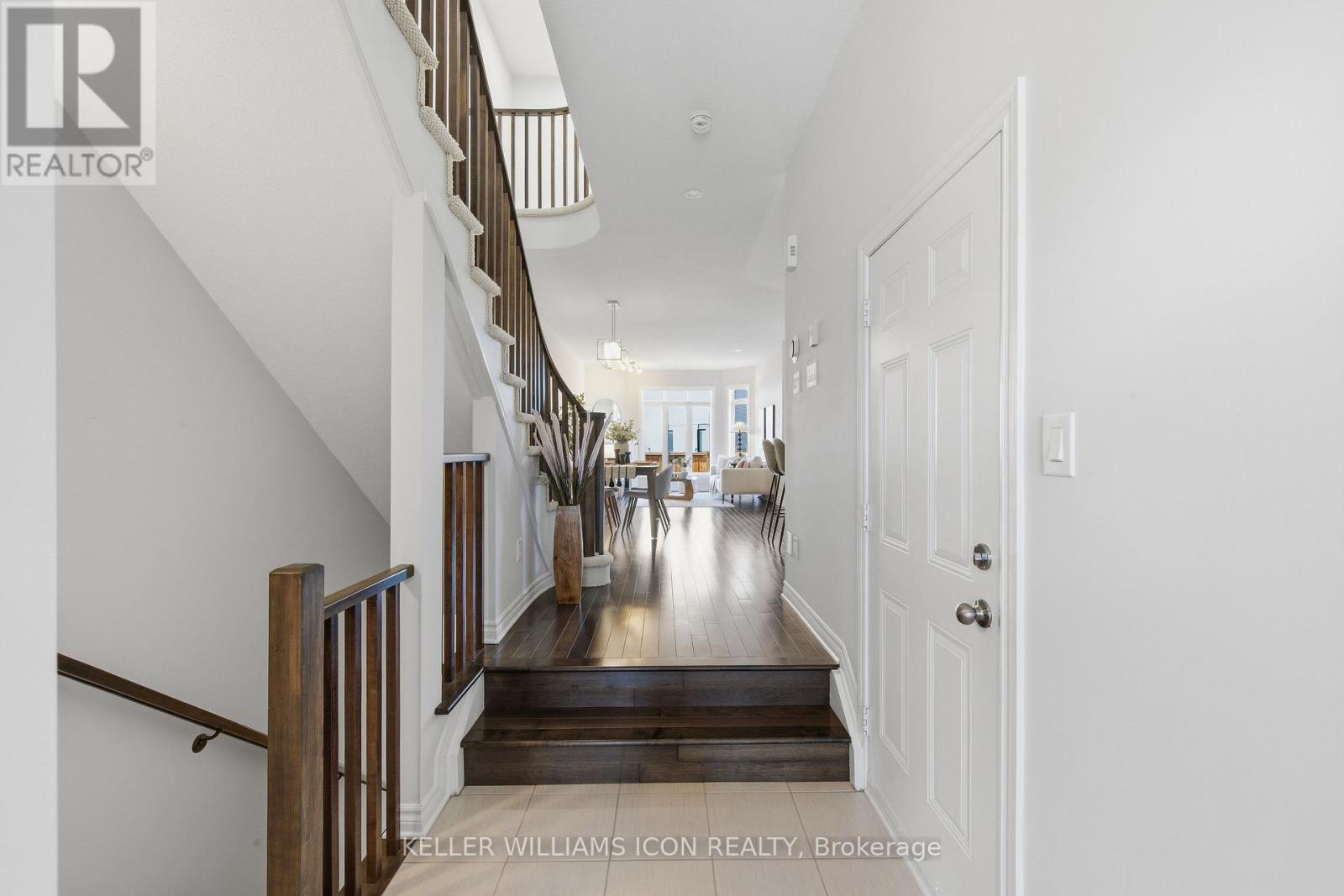 636 Tennant Way, Ottawa, Ontario  K4M 0C7 - Photo 2 - X13516338