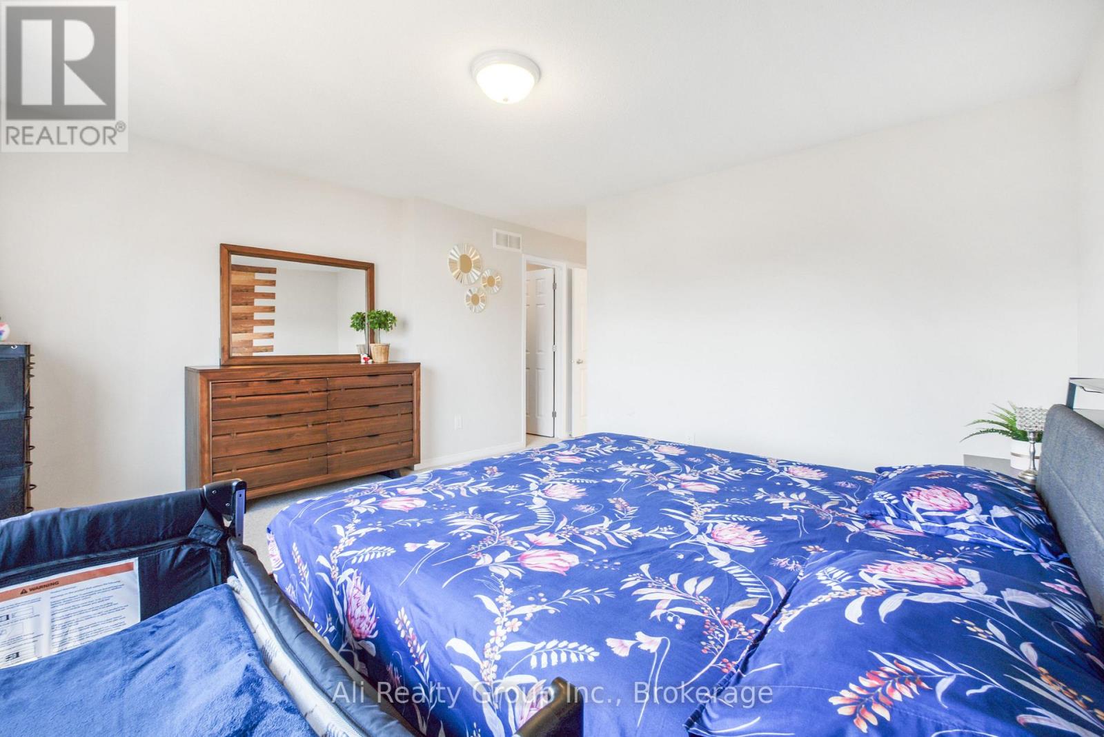 330 Nonius Street, Ottawa, Ontario  K2V 0E1 - Photo 15 - X13516348