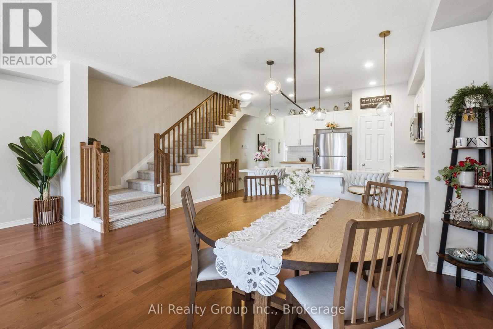 330 Nonius Street, Ottawa, Ontario  K2V 0E1 - Photo 8 - X13516348