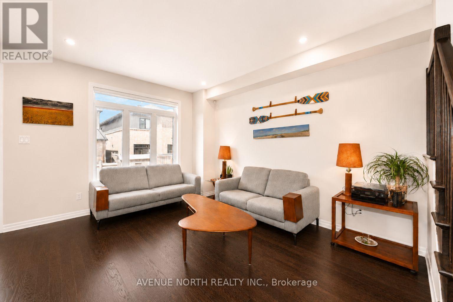 323 Lysander Place, Ottawa, Ontario  K1K 3X8 - Photo 12 - X13516558