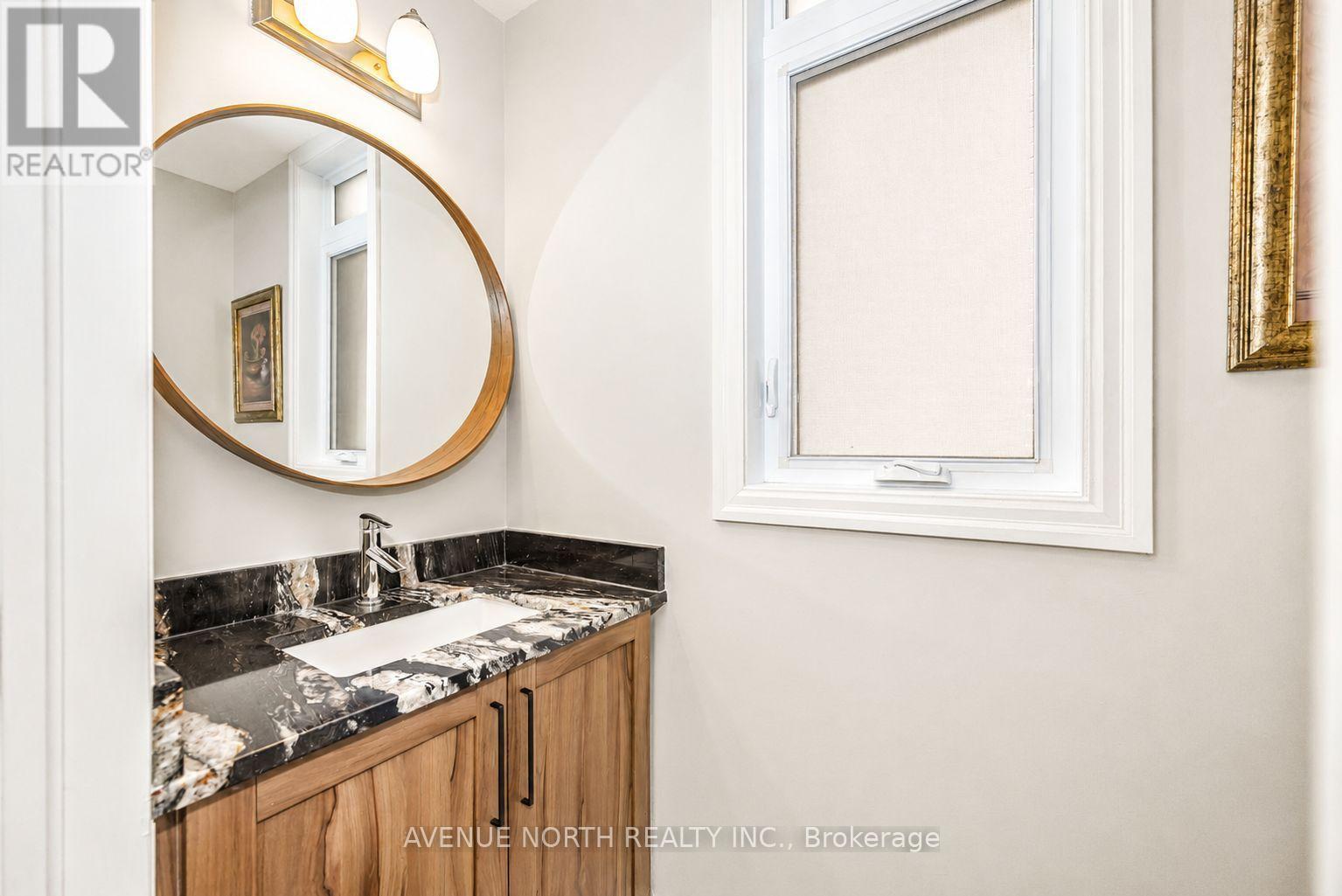 323 Lysander Place, Ottawa, Ontario  K1K 3X8 - Photo 5 - X13516558