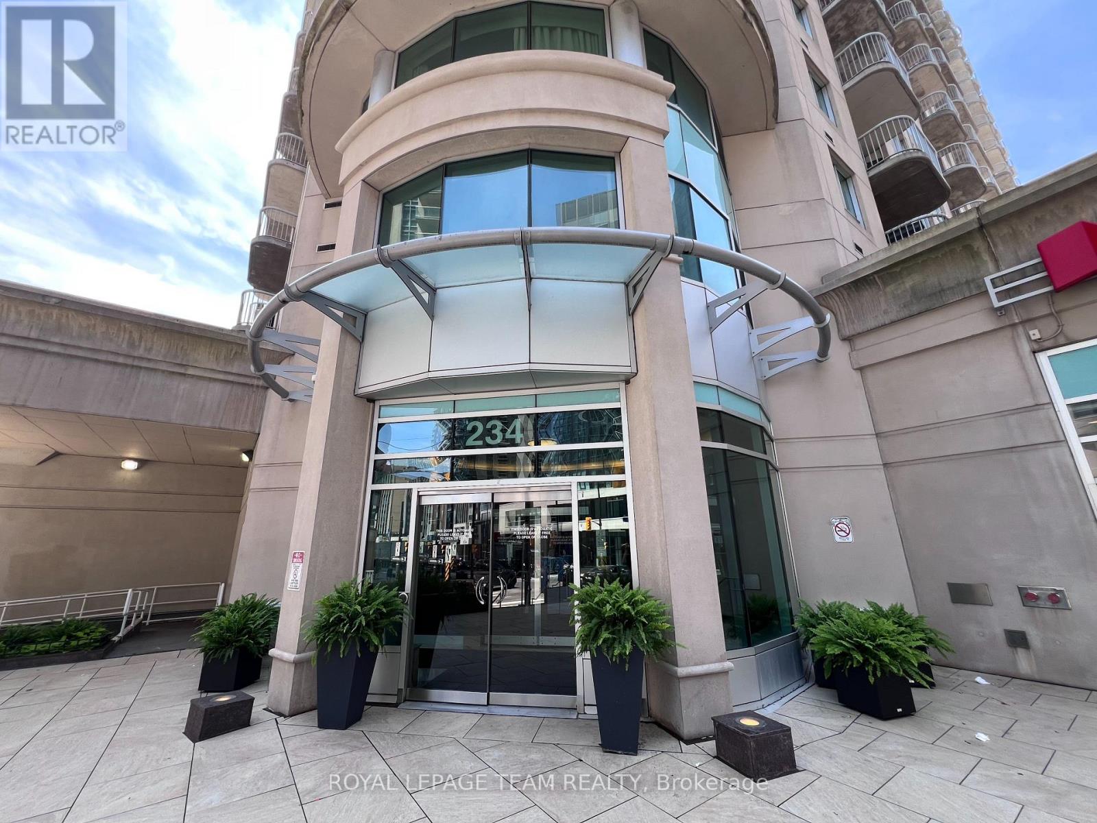 234 Rideau Street, Ottawa, Ontario  K1N 0A9 - Photo 1 - X13516892