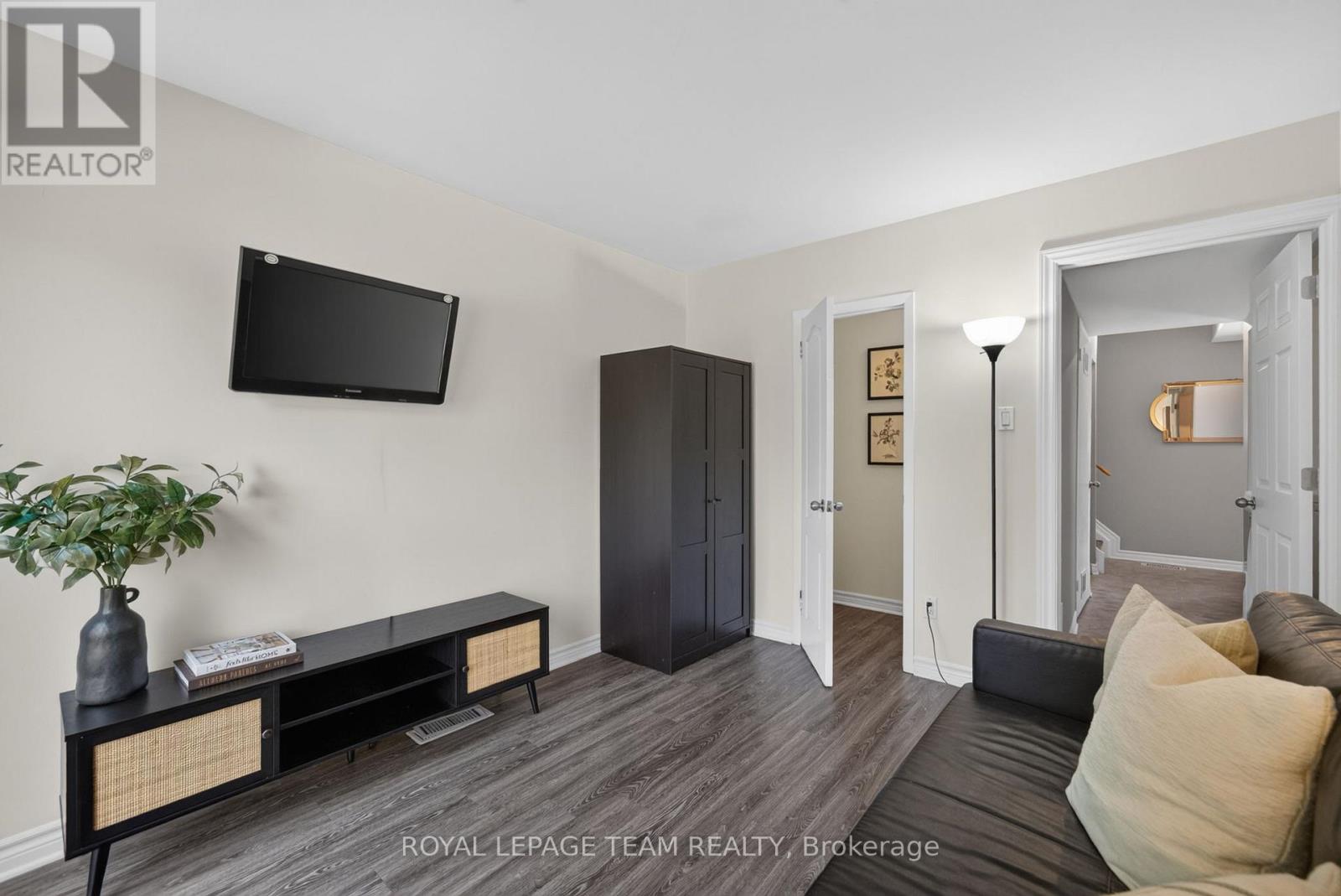41 Longwood Avenue, Ottawa, Ontario  K2H 6G5 - Photo 12 - X13516910