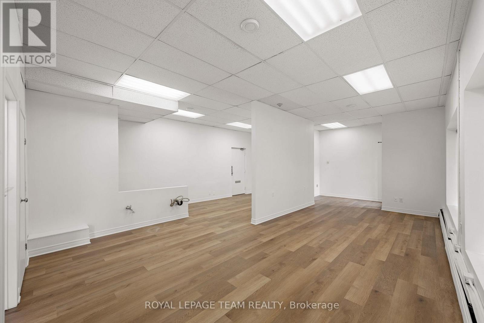945 Richmond Road, Ottawa, Ontario  K2B 8B9 - Photo 7 - X13517074