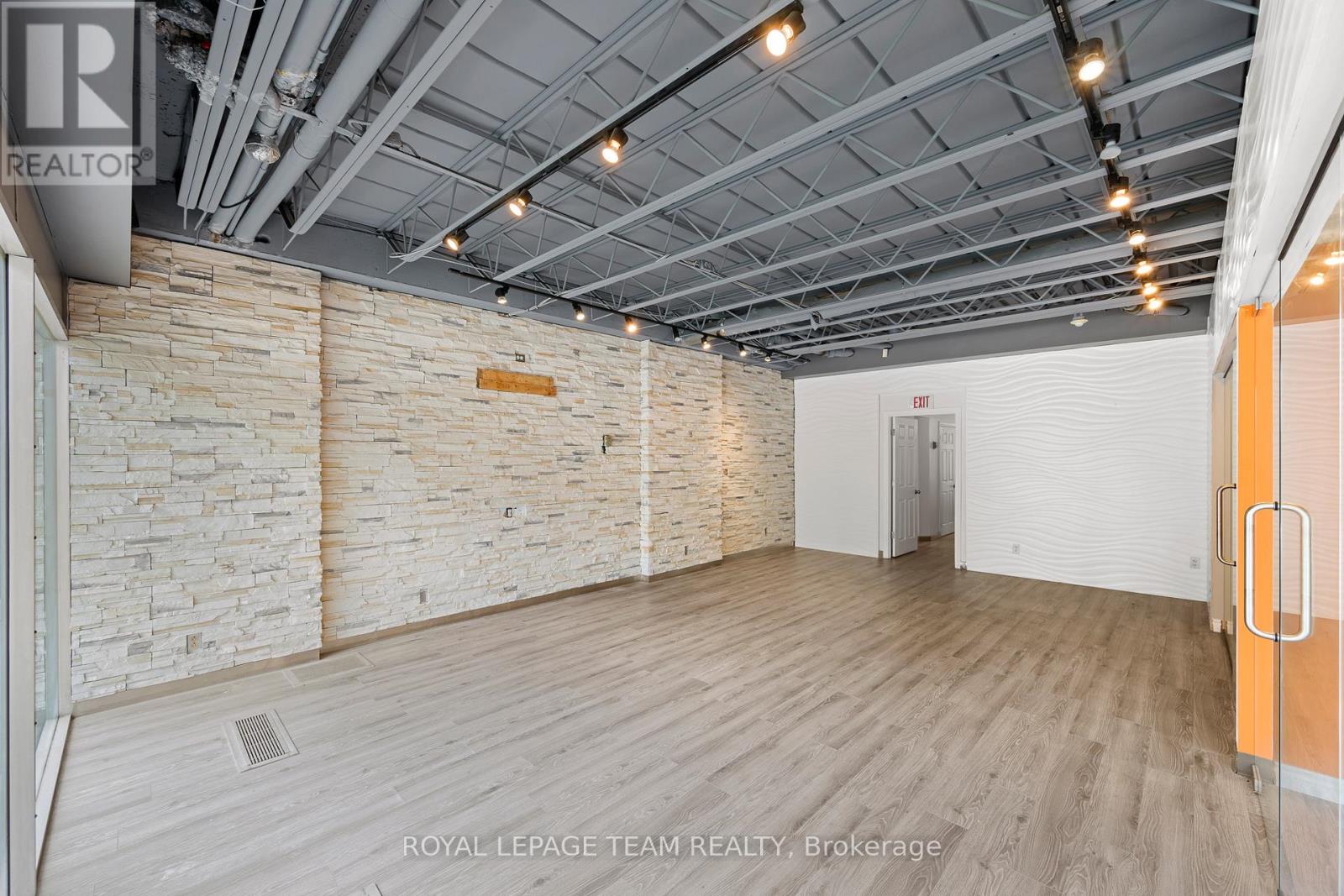B - 424 Queen Street, Ottawa, Ontario  K1R 5A8 - Photo 3 - X13517078