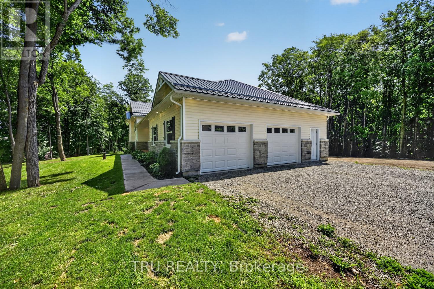 2 Baker Road, Elizabethtown-Kitley, Ontario  K0E 1Y0 - Photo 4 - X13517154