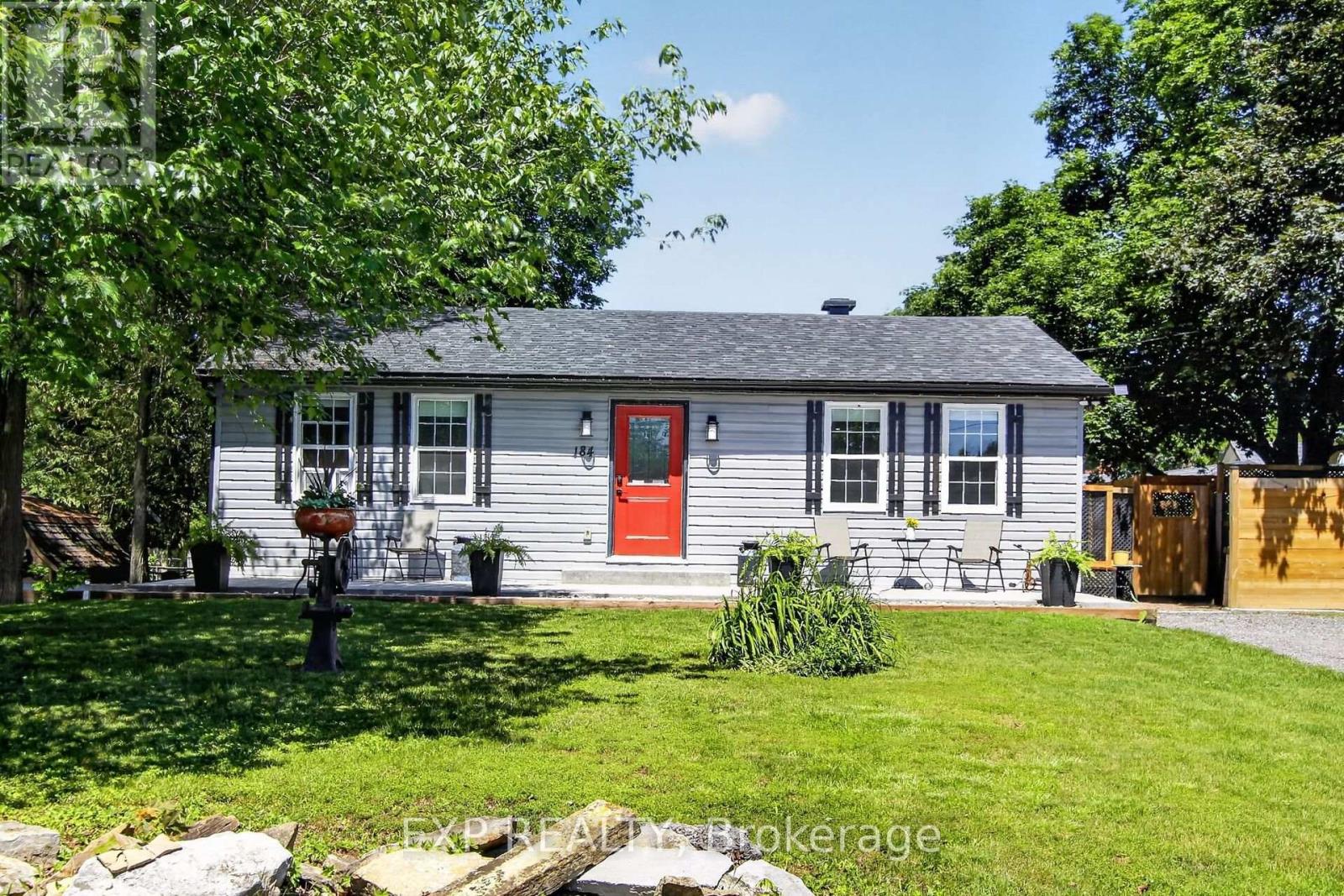 184 James Street, Mississippi Mills, Ontario  K0A 1A0 - Photo 1 - X13517252