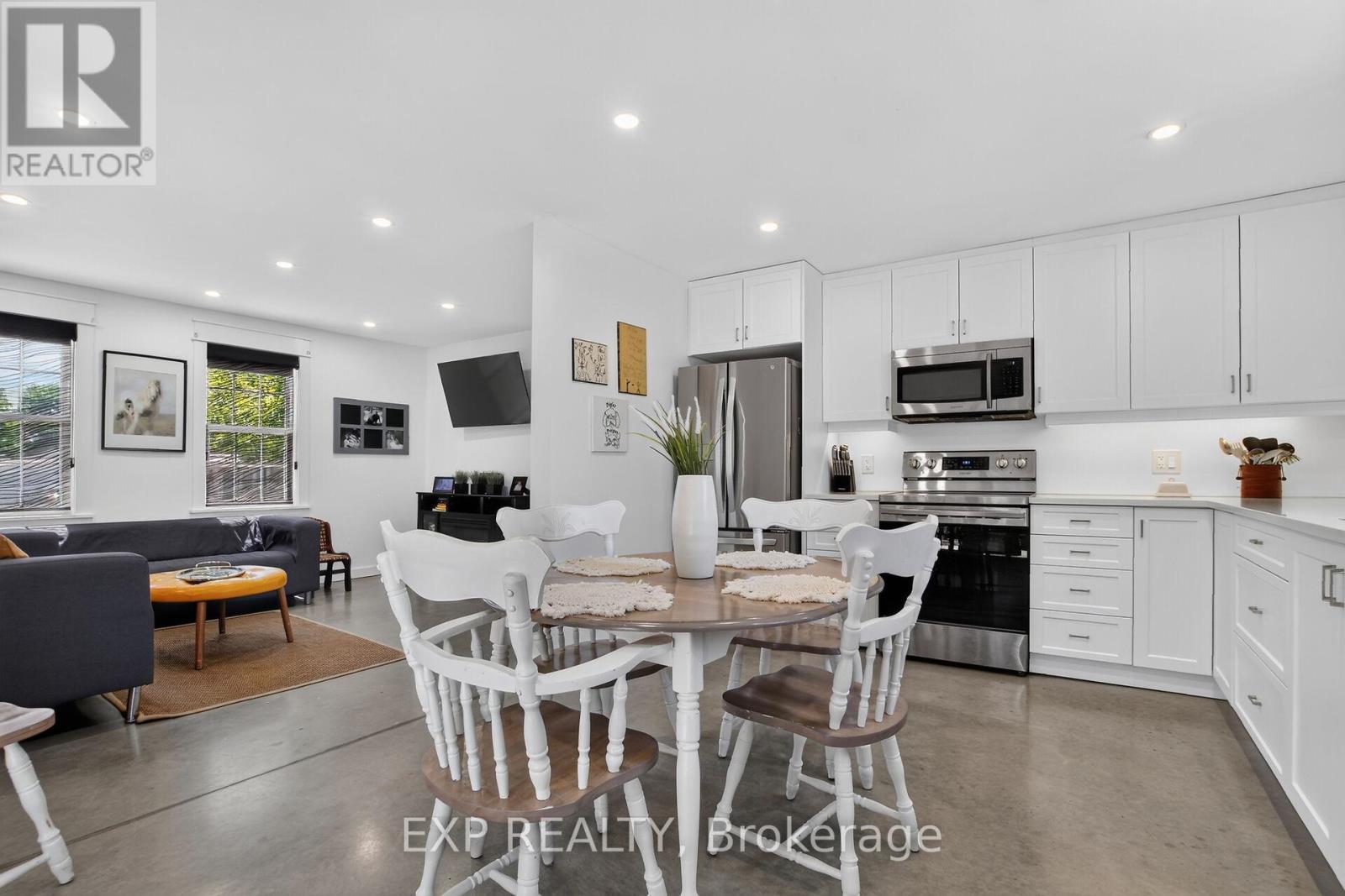 184 James Street, Mississippi Mills, Ontario  K0A 1A0 - Photo 13 - X13517252