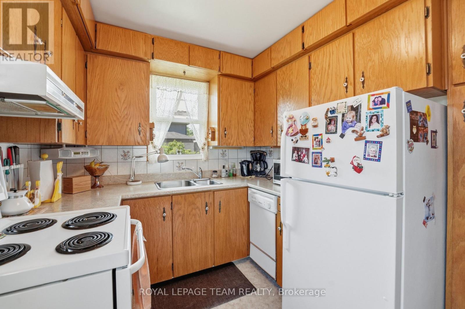84 Rita Avenue, Ottawa, Ontario  K2G 2H1 - Photo 13 - X13517344