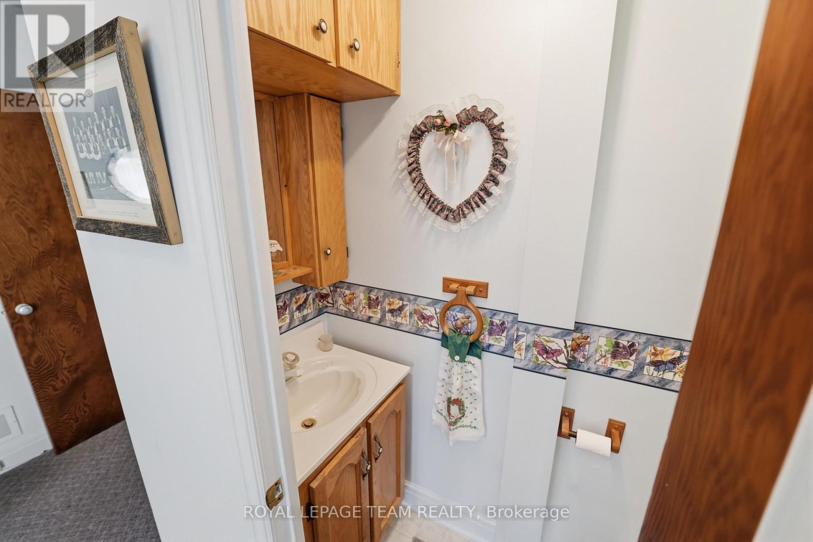 84 Rita Avenue, Ottawa, Ontario  K2G 2H1 - Photo 19 - X13517344