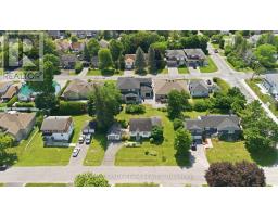84 RITA AVENUE, Ottawa, Ontario