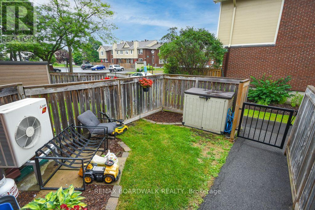 205 - 1760 Cabaret Lane, Ottawa, Ontario  K4A 2H1 - Photo 4 - X13517348