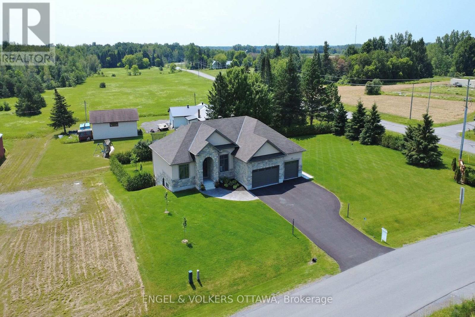 100 Lake Trail Road, Ottawa, Ontario  K4P 2G2 - Photo 4 - X13517442