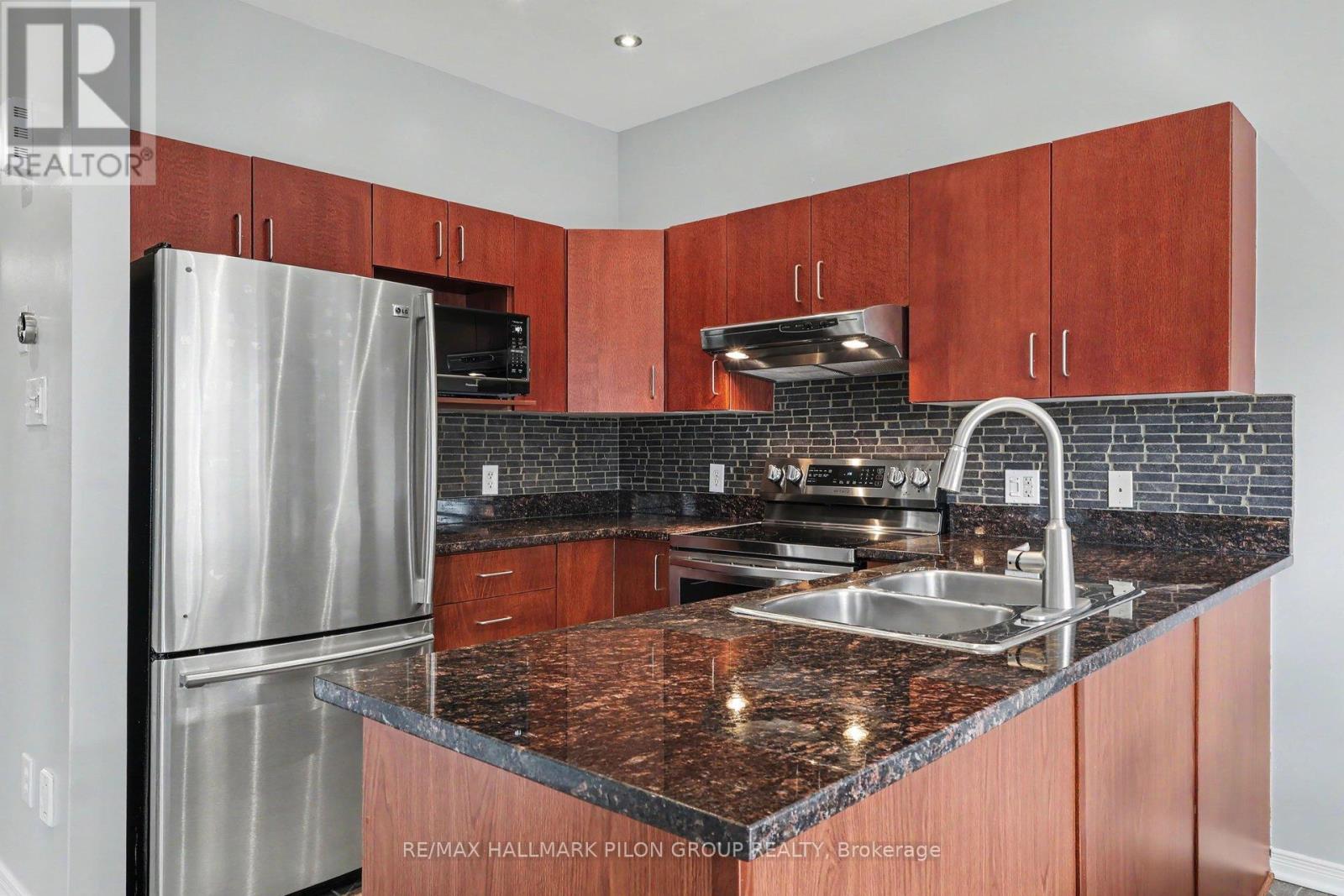 1046 Fieldfair Way, Ottawa, Ontario  K4A 0E2 - Photo 2 - X13517716