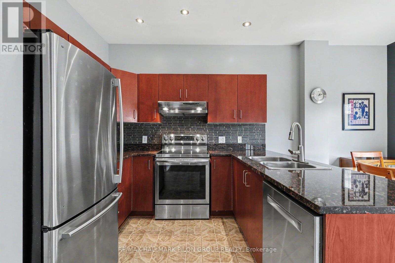 1046 Fieldfair Way, Ottawa, Ontario  K4A 0E2 - Photo 3 - X13517716