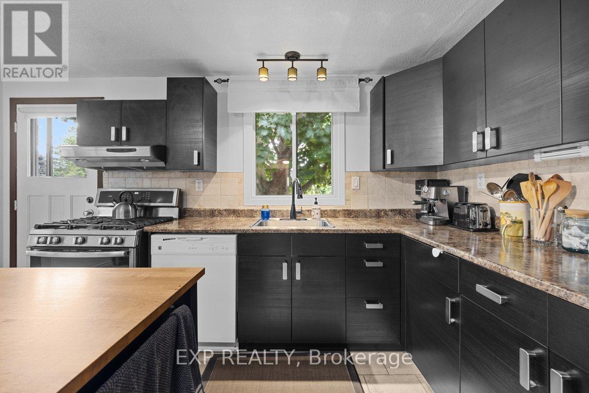 396 Hatfield Crescent, Ottawa, Ontario  K1E 1M8 - Photo 10 - X13517876