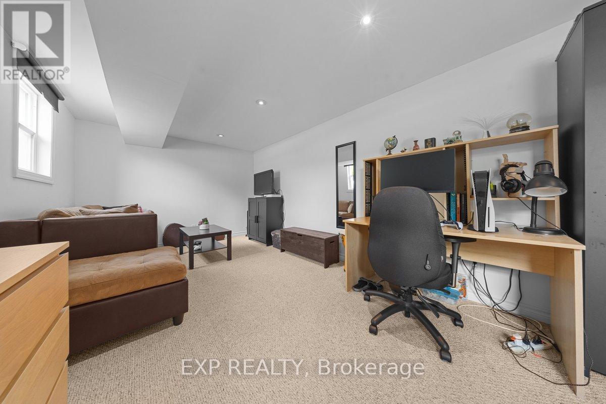 396 Hatfield Crescent, Ottawa, Ontario  K1E 1M8 - Photo 22 - X13517876