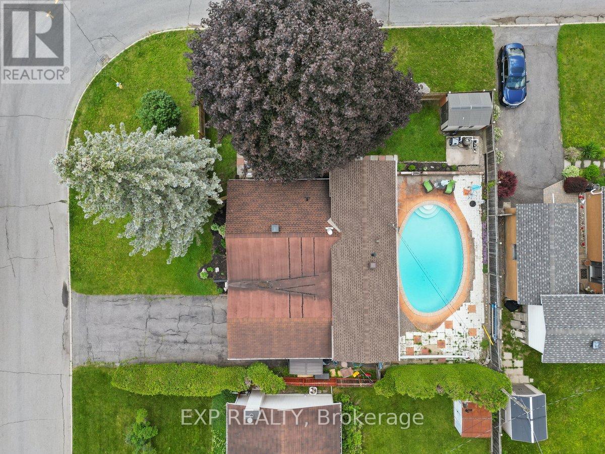 396 Hatfield Crescent, Ottawa, Ontario  K1E 1M8 - Photo 33 - X13517876