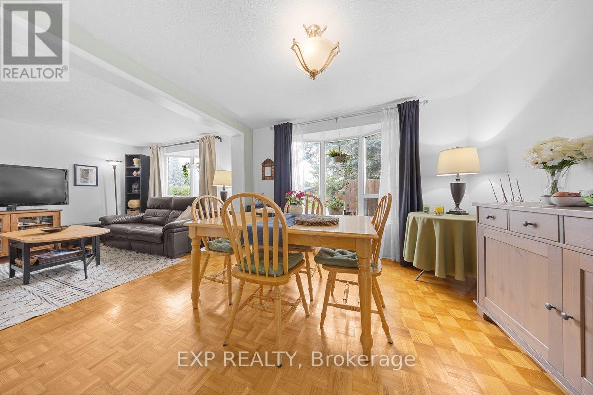 396 Hatfield Crescent, Ottawa, Ontario  K1E 1M8 - Photo 7 - X13517876