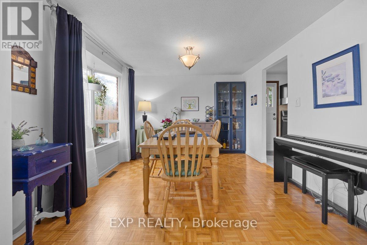 396 Hatfield Crescent, Ottawa, Ontario  K1E 1M8 - Photo 8 - X13517876