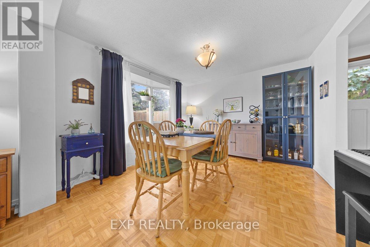 396 Hatfield Crescent, Ottawa, Ontario  K1E 1M8 - Photo 9 - X13517876