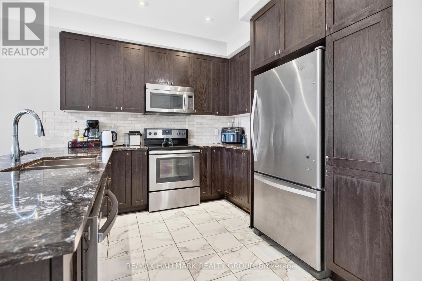 335 Alasken Drive, Ottawa, Ontario  K1T 0M4 - Photo 5 - X13517882