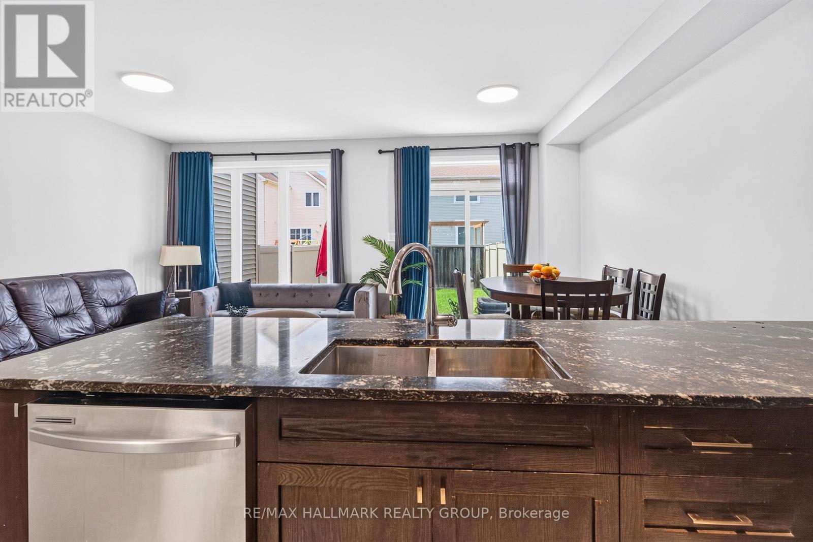 335 Alasken Drive, Ottawa, Ontario  K1T 0M4 - Photo 7 - X13517882