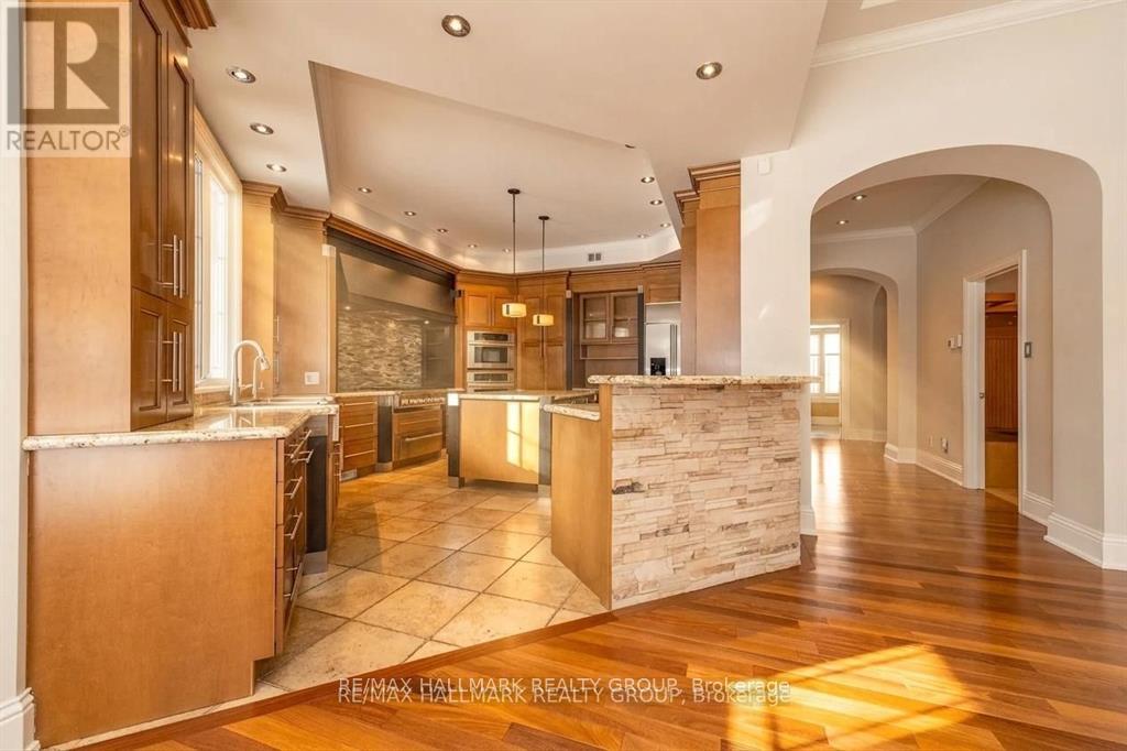 5800 Queenscourt Crescent, Ottawa, Ontario  K4M 1K3 - Photo 11 - X13518006