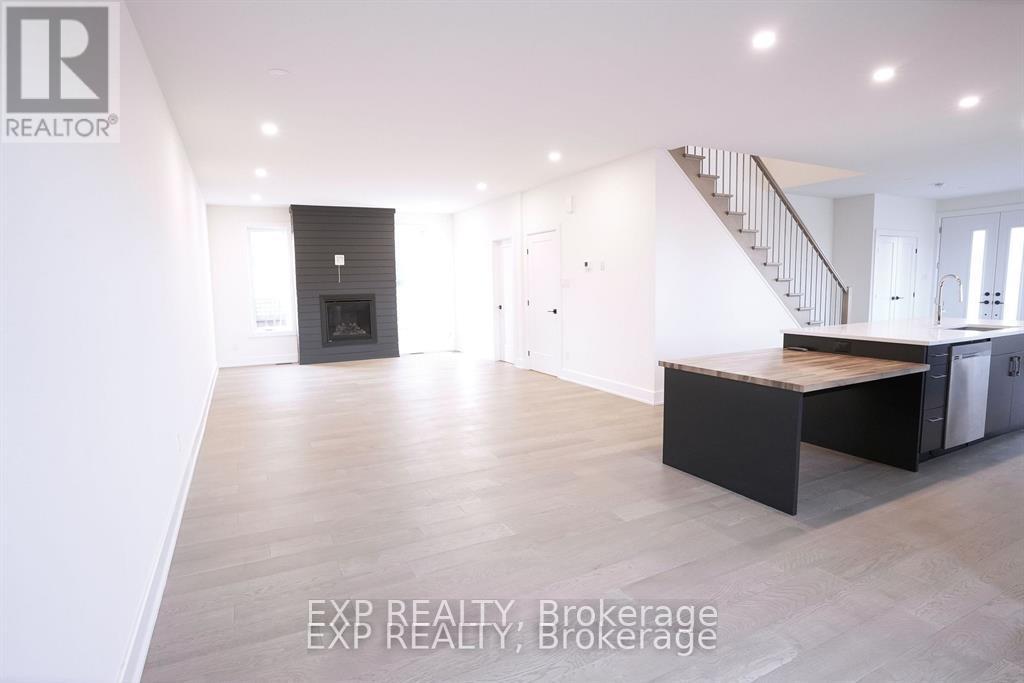 A - 62 Columbus Avenue, Ottawa, Ontario  K1K 1R3 - Photo 10 - X13518124