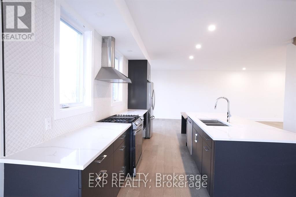 A - 62 Columbus Avenue, Ottawa, Ontario  K1K 1R3 - Photo 9 - X13518124