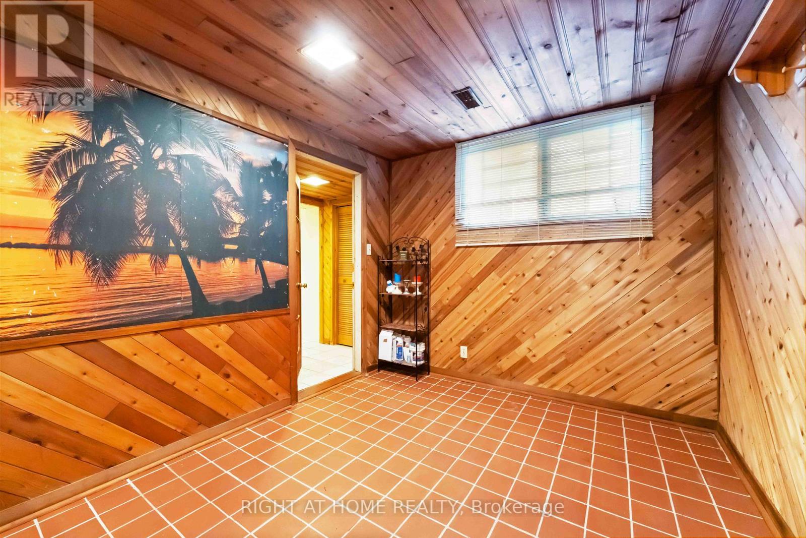 2221 Circle Place, Ottawa, Ontario  K1G 3E2 - Photo 30 - X13518220