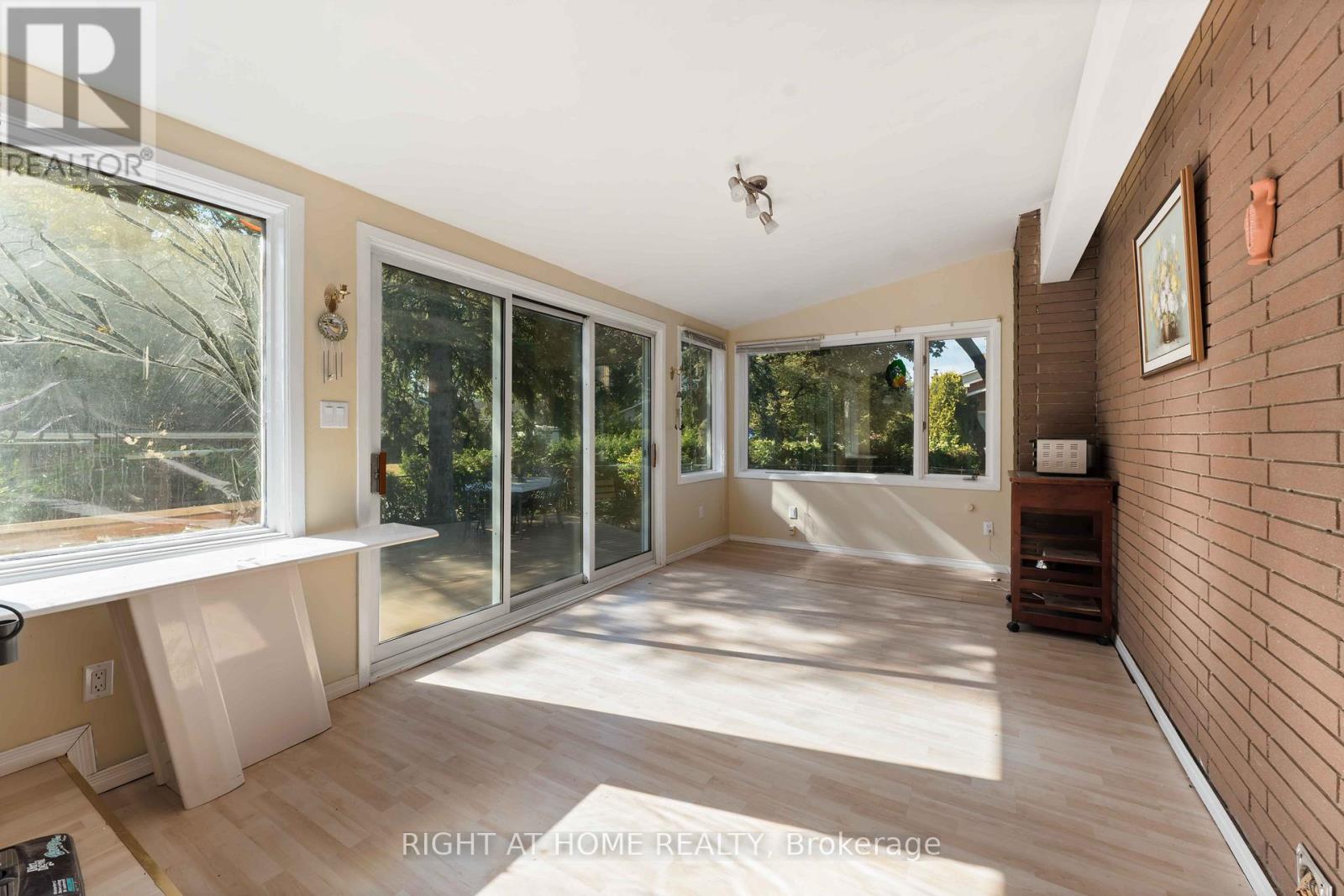 2221 Circle Place, Ottawa, Ontario  K1G 3E2 - Photo 31 - X13518220