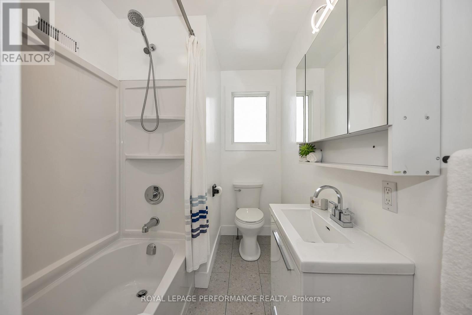 1960 Othello Avenue, Ottawa, Ontario  K1G 2A4 - Photo 19 - X13518404