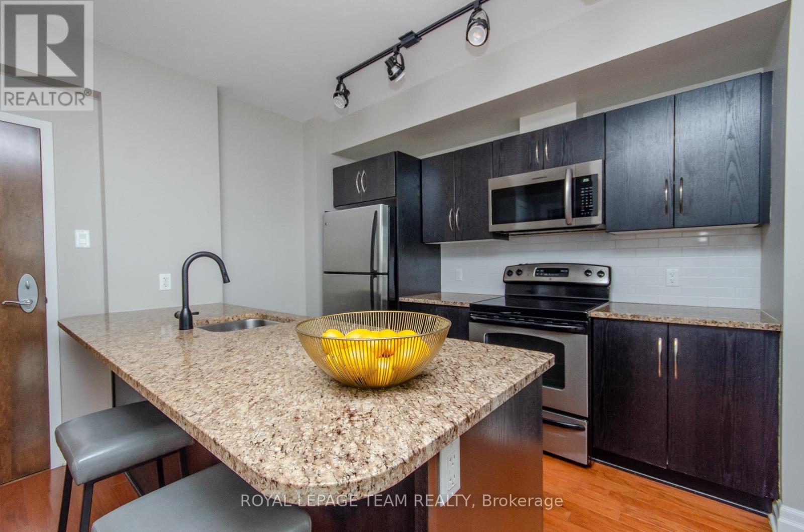 302 - 1433 Wellington Street W, Ottawa, Ontario  K1Y 2X4 - Photo 6 - X13518464