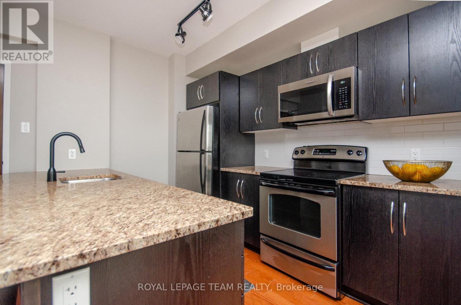 302 - 1433 Wellington Street W, Ottawa, Ontario  K1Y 2X4 - Photo 7 - X13518464