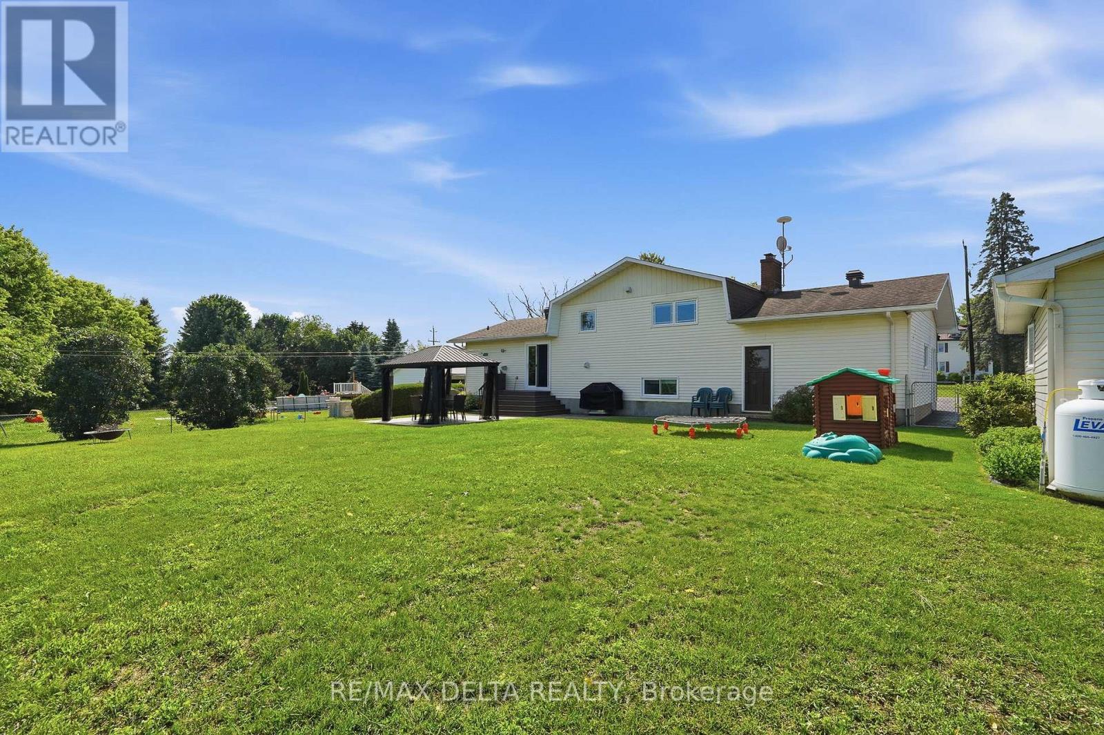 915 Elizabeth Road, Alfred And Plantagenet, Ontario  K0B 1C0 - Photo 32 - X13518522